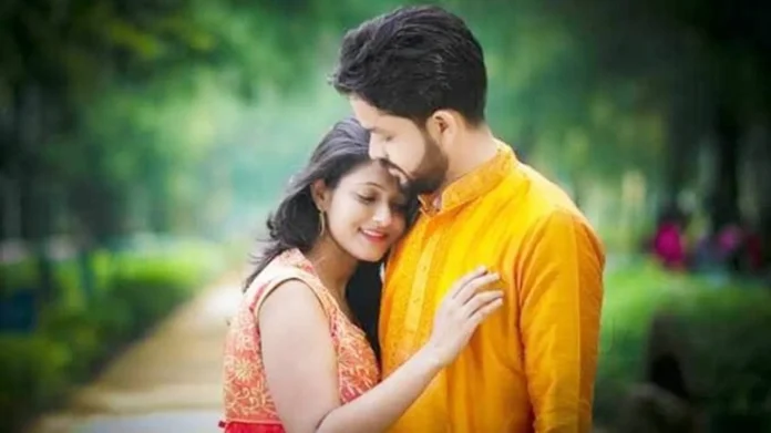 পুরুষের যেসব কথাগুলো দুর্বল হয়ে যায় মেয়েরা পুরুষের যেসব কথাগুলো দুর্বল হয়ে যায় মেয়েরা